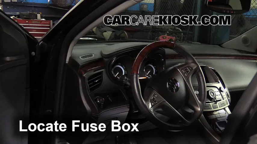 2010 Buick LaCrosse CXL 3.0L V6 Fuse (Interior)